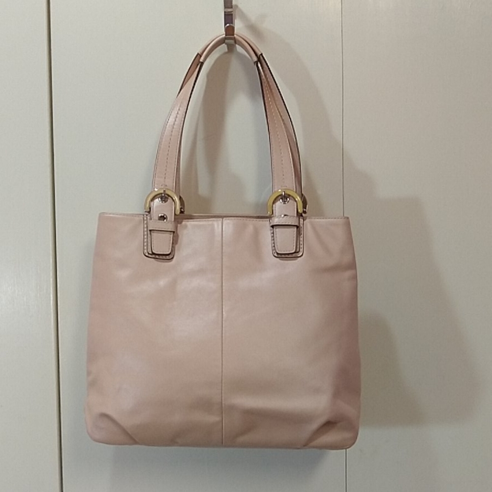 Peach Coach Purse
